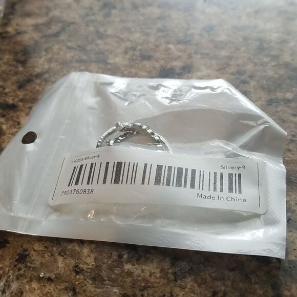 ❤ Silver Crystal Ring Set size 9 - Picture 6 of 6